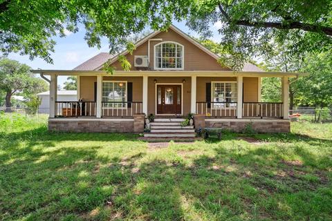 614 N Lee St, Valley View, TX 76272