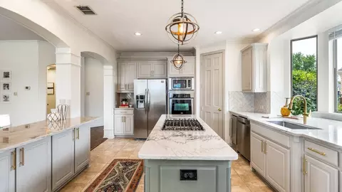 328 Farm View Trl, Keller, TX 76248