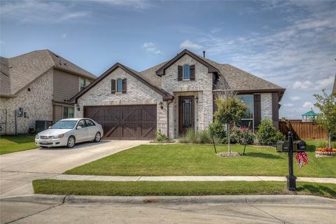 1025 Clydeview Rd, Forney, TX 75126