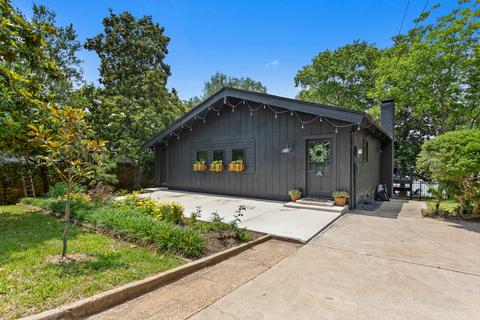 528 Hideaway Ln E, Hideaway, TX 75771
