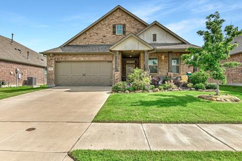 6107 Gloucester Dr, Aubrey, TX 76227
