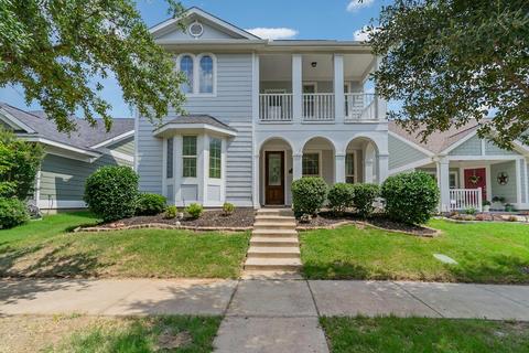 1245 Charleston Ln, Savannah, TX 76227