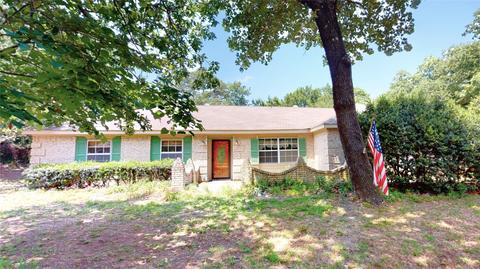 105 Brentwood Cir, Athens, TX 75751