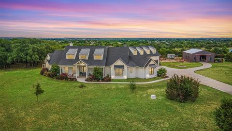 212 Canyon Lake Dr, Aledo, TX 76008