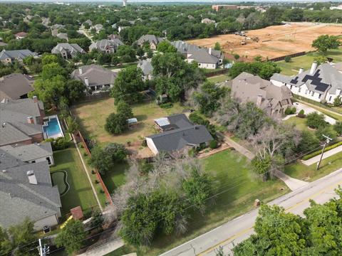303 E Highland St, Southlake, TX 76092
