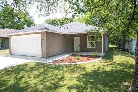 207 N Bond St, Whitewright, TX 75491