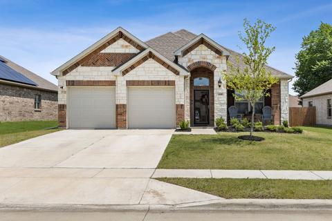 610 Comal Dr, Crandall, TX 75114