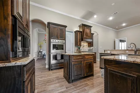4153 Las Colina Dr, Fort Worth, TX 76179