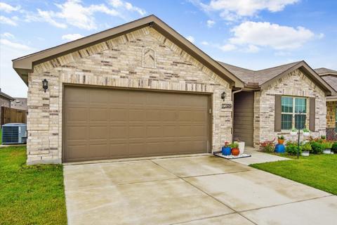 10605 Desert Cv, Fort Worth, TX 76108