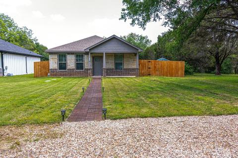 1136 Ridgeview Cir, Granbury, TX 76048