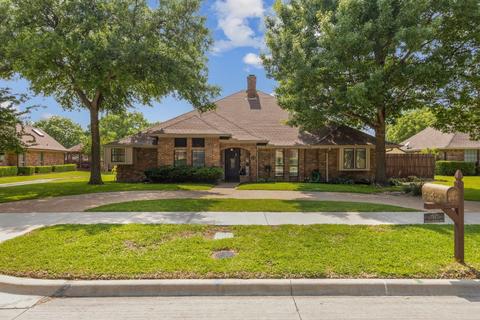 314 S Lakeshore Dr, Rockwall, TX 75087