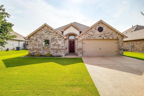 7213 Prestwick Ter, Benbrook, TX 76126