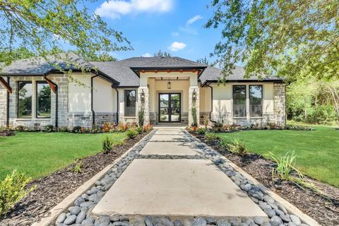 2306 Canyon Lake Rd, Wills Point, TX 75169