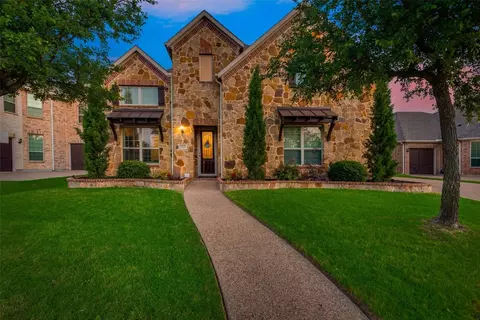 2826 Waverley Dr, Trophy Club, TX 76262