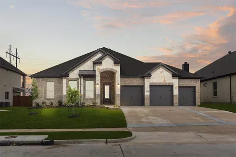 4009 Eagles Bluff Rd, Midlothian, TX 76065