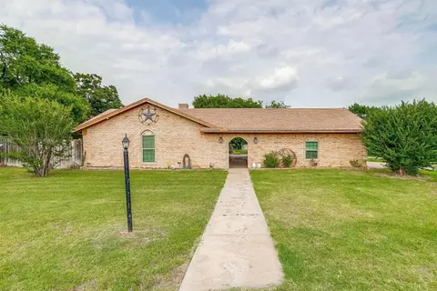 13045 Rendon Rd, Burleson, TX 76028