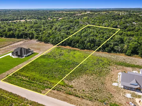 1033 Preserve St, Weatherford, TX 76085
