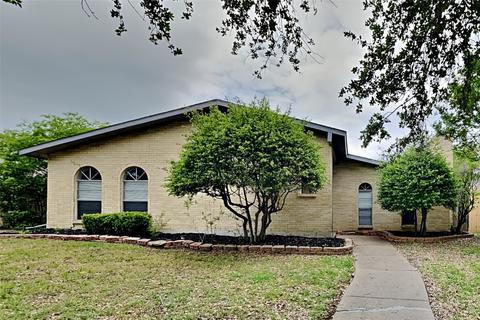 1837 Addington Dr, Carrollton, TX 75007