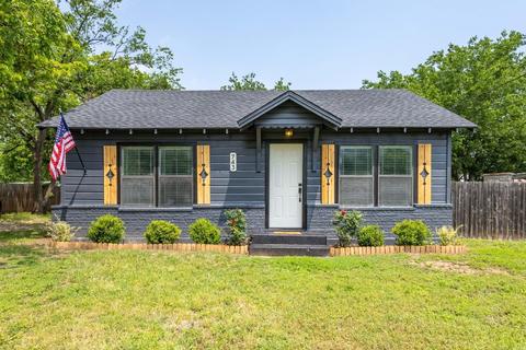 743 W Park St, Stephenville, TX 76401