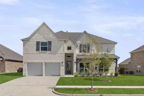 637 Majestic Oak Ln, Waxahachie, TX 75165