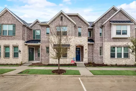 2470 Morningside Dr, Flower Mound, TX 75028