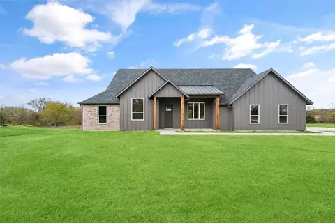 265 County Rd 4945, Leonard, TX 75452