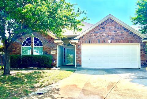 8361 Edgepoint Trl, Hurst, TX 76053