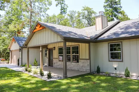 735 King Arthur Ct, Scroggins, TX 75480
