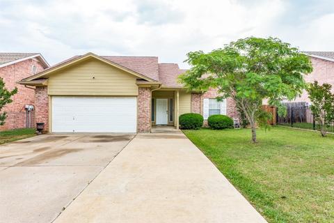 345 Cotton Dr, Mansfield, TX 76063