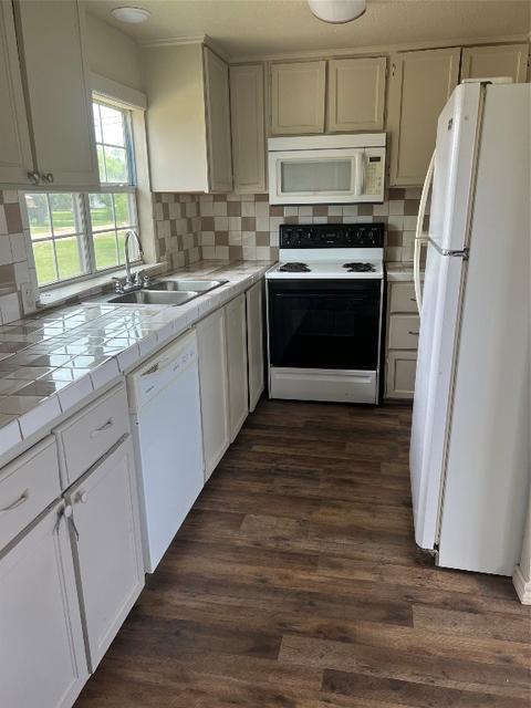 150 South St, Tye, TX 79563