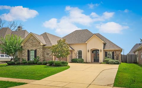 235 Morgan Ct, Benton, LA 71006