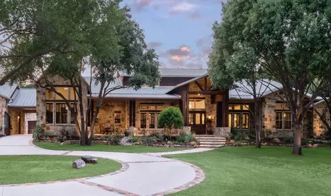 1601 Lexington Ave, Flower Mound, TX 75028