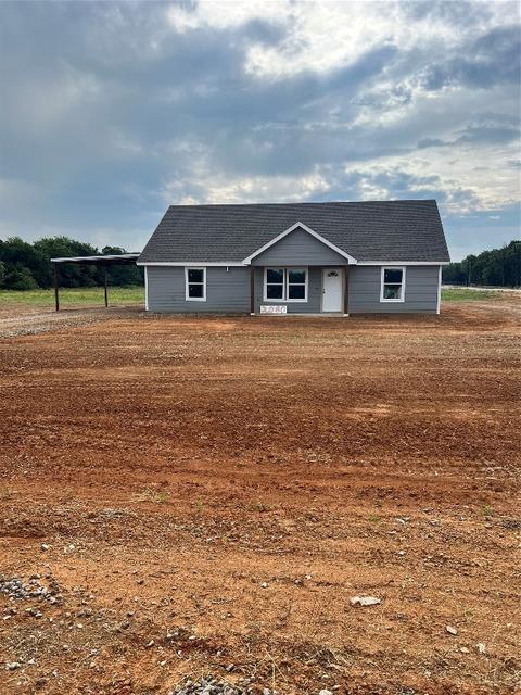 2080 Brown Loop, Poolville, TX 76487