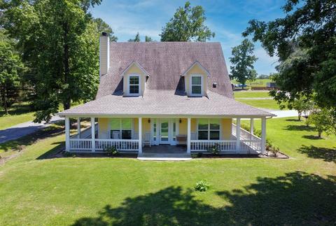 22366 Cherry Ln, Frankston, TX 75763