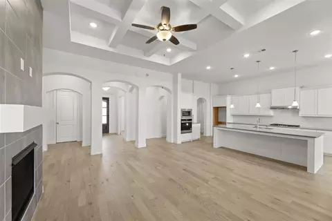 2020 Longspur, Argyle, TX 76226 photo 9