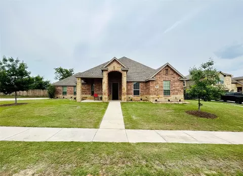 801 Sunflower Ct, Aledo, TX 76008