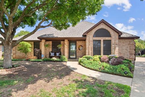 7805 Ocean Ct, Fort Worth, TX 76133