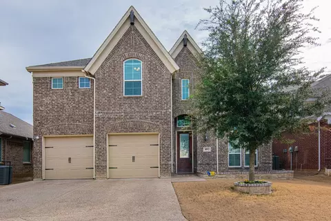 4012 Silk Vine Ct, Roanoke, TX 76262