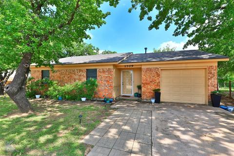 1709 Friar Ct, Clyde, TX 79510