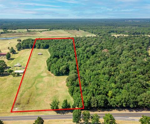 2341 Farm Road 195, Bagwell, TX 75412