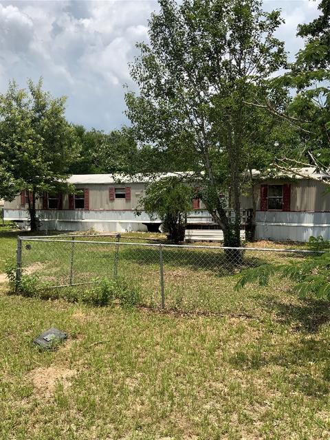 258 Stagecoach Rd, Livingston, TX 77351