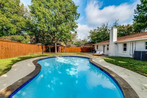 1962 Mims St, Fort Worth, TX 76112