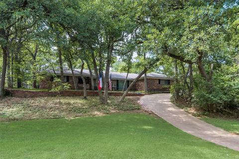 1102 Woodridge Cir, Euless, TX 76040