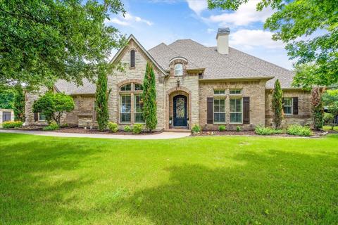 134 Links Ln, Aledo, TX 76008