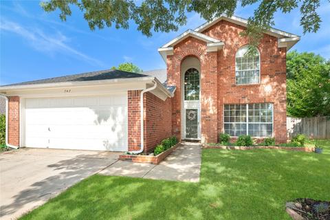 747 Cedar Leaf Cir, Lake Dallas, TX 75065