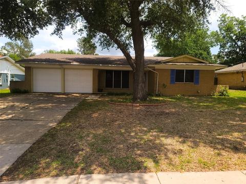 6409 Stonewall St, Greenville, TX 75402