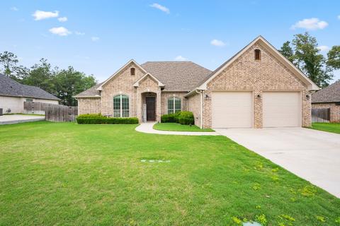 4260 Chapel Rdg, Tyler, TX 75707