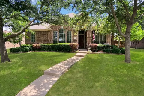 707 Vallejo Dr, Rockwall, TX 75087