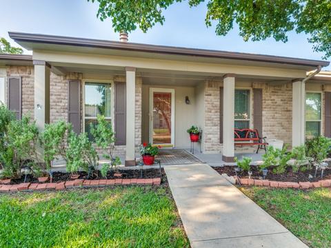5517 Sagers Blvd, The Colony, TX 75056
