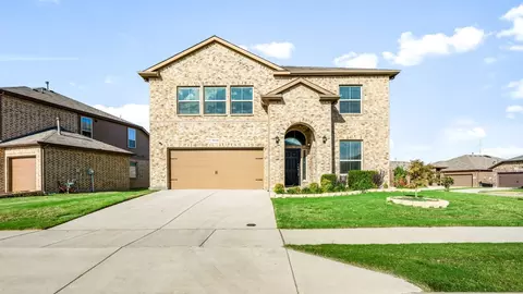 15733 Prairie Grass Ln, Fort Worth, TX 76177